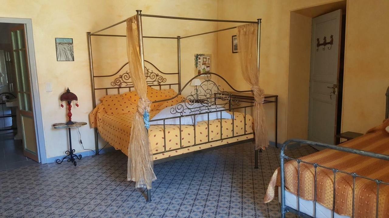 Готель La Maison De Josepha Ferrals-les-Corbieres Екстер'єр фото